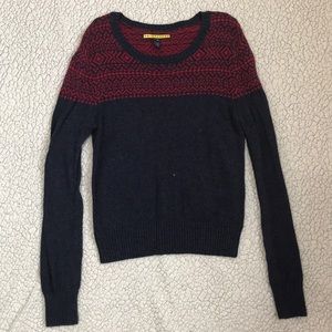 Girls/Women’s Aeropostale Prince and Fox Sweater